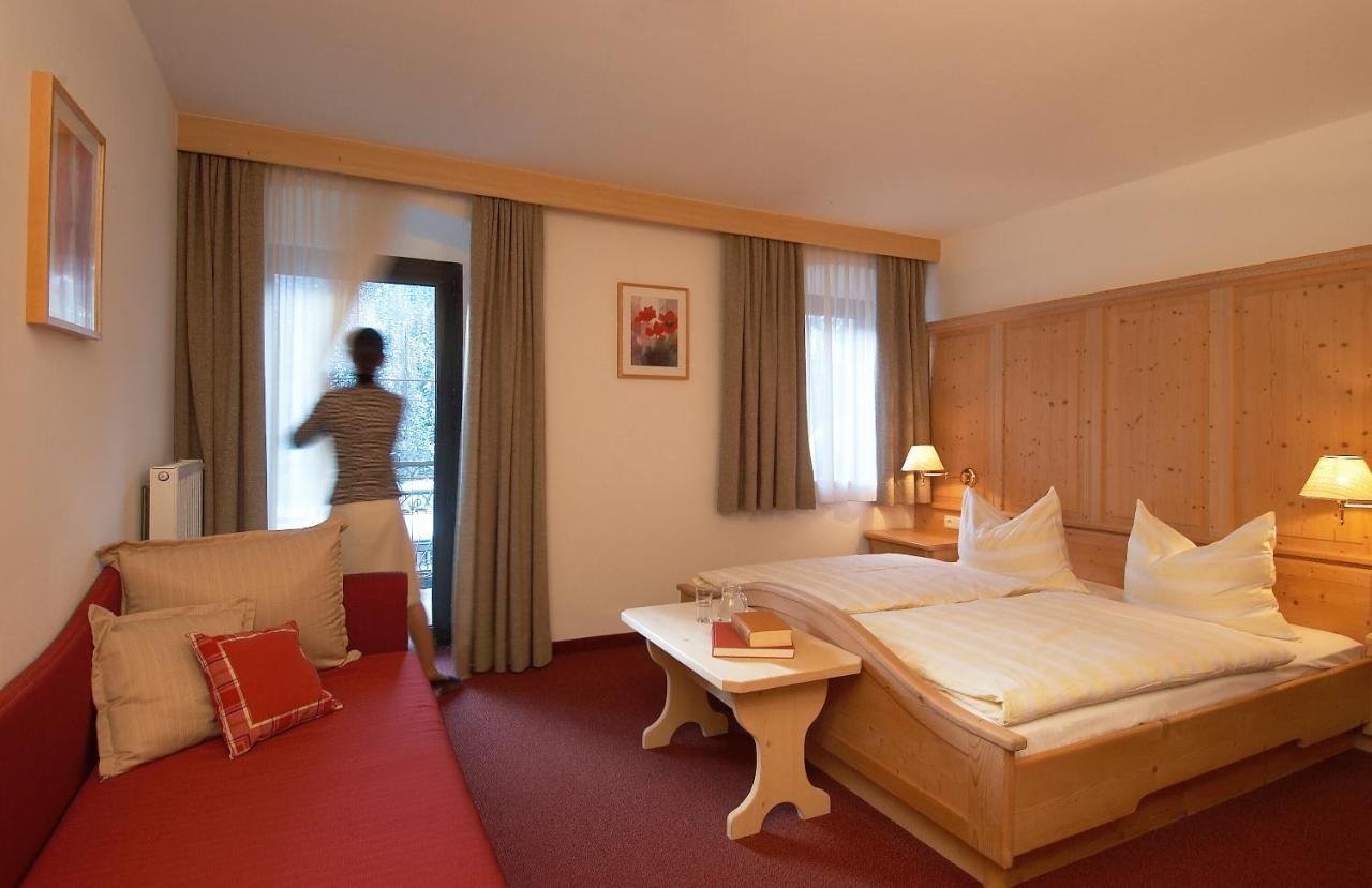 Hotel Ostaria Posta San Martino in Badia Exteriör bild